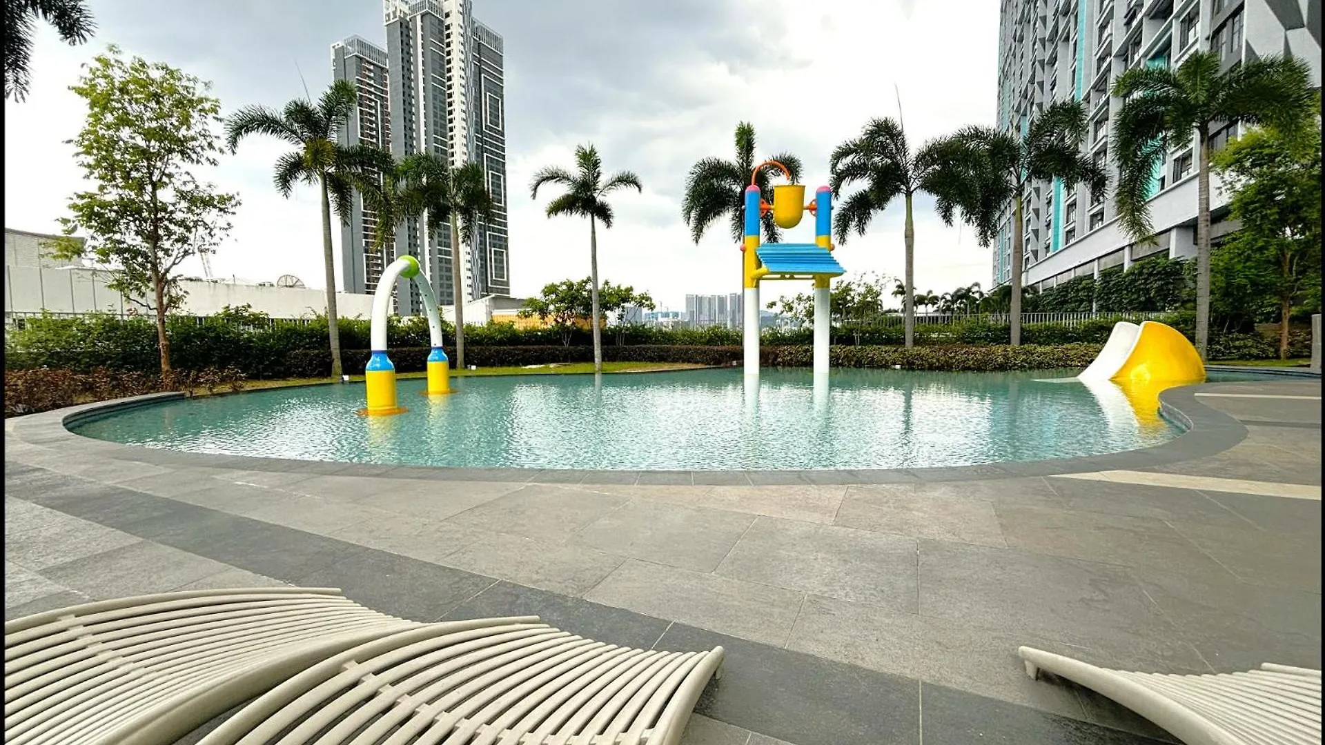 Apartman Skystays360 Kl, 60Th Floor - Close To Klcc Trx 2-Bedroom 2 Bathrooms Kuala Lumpur Malajzia